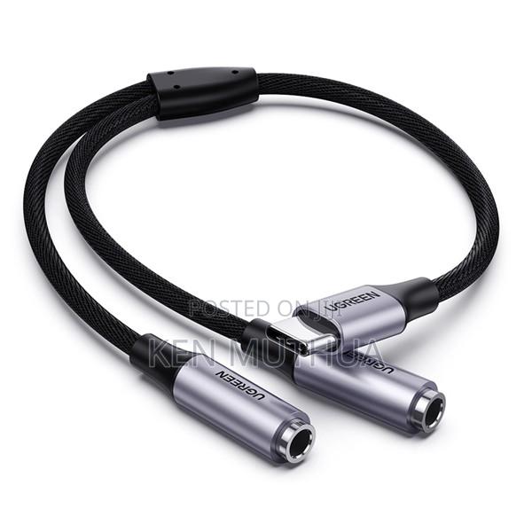 Ugreen Av144 Usb C Male to 2 * 3.5mm Female Audio Cable 25cm