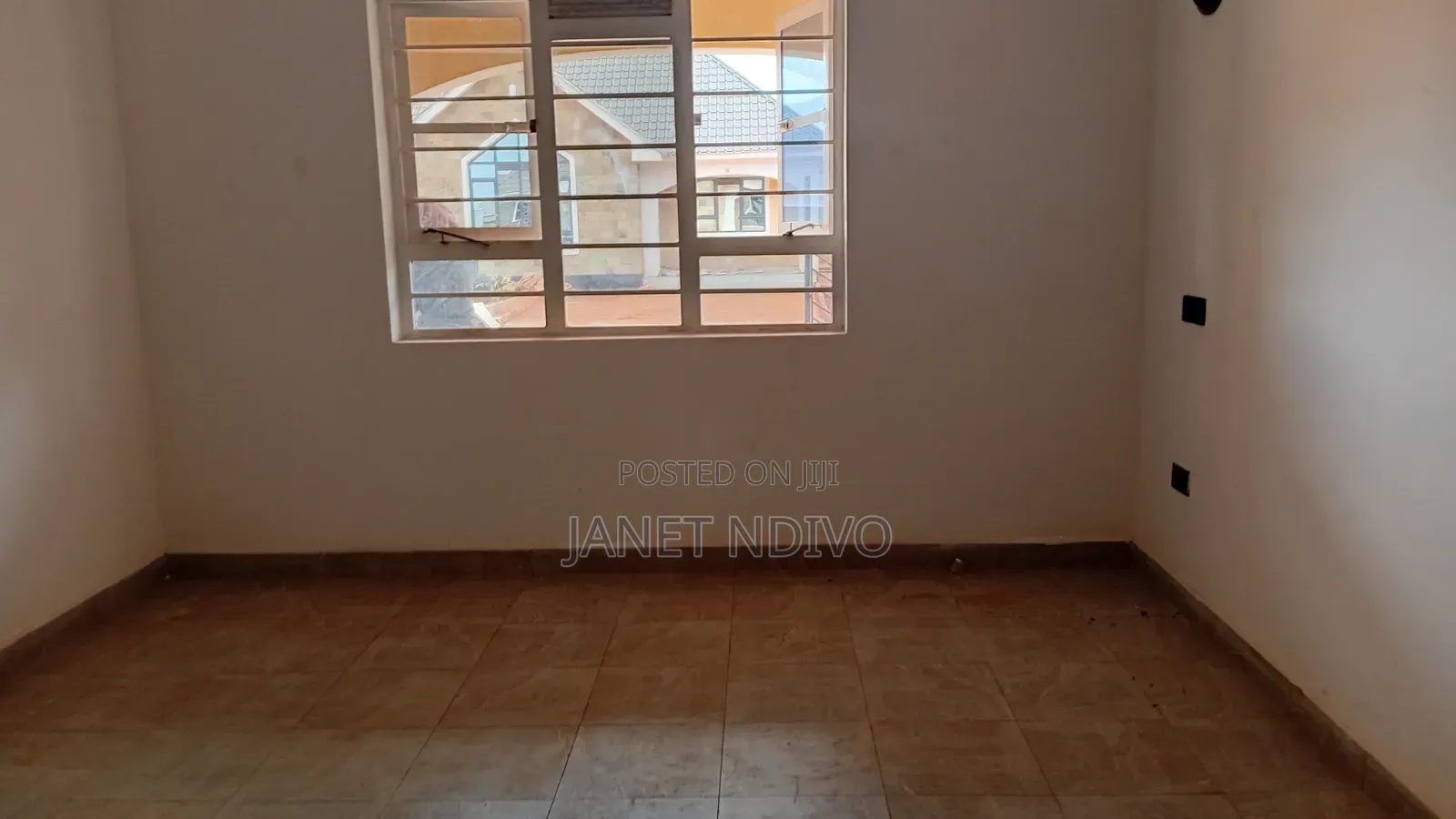 3bdrm Bungalow in White Park 2, Joska for sale