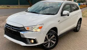 Mitsubishi RVR 2019 White