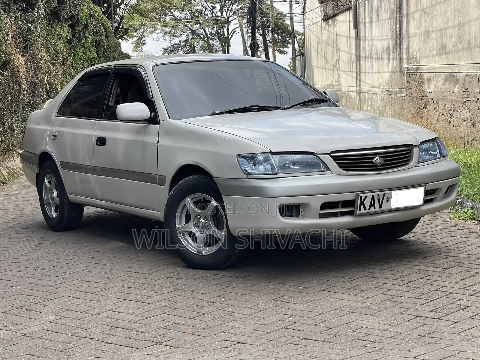 Toyota Premio 2001 White