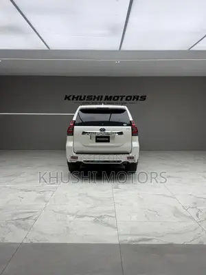 Toyota Land Cruiser Prado 2019  White 