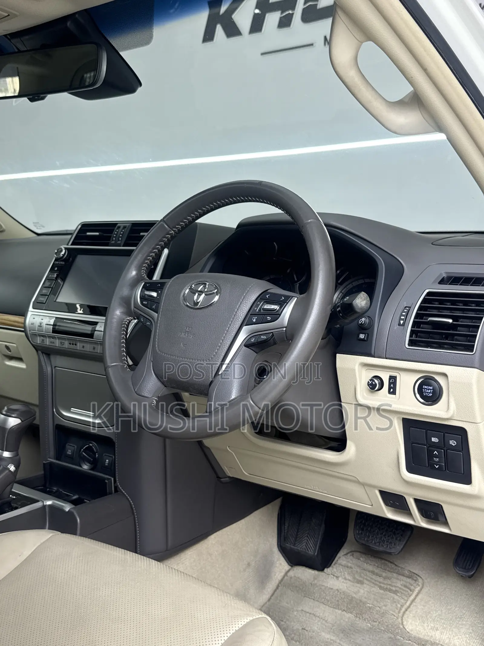 Toyota Land Cruiser Prado 2019  White 