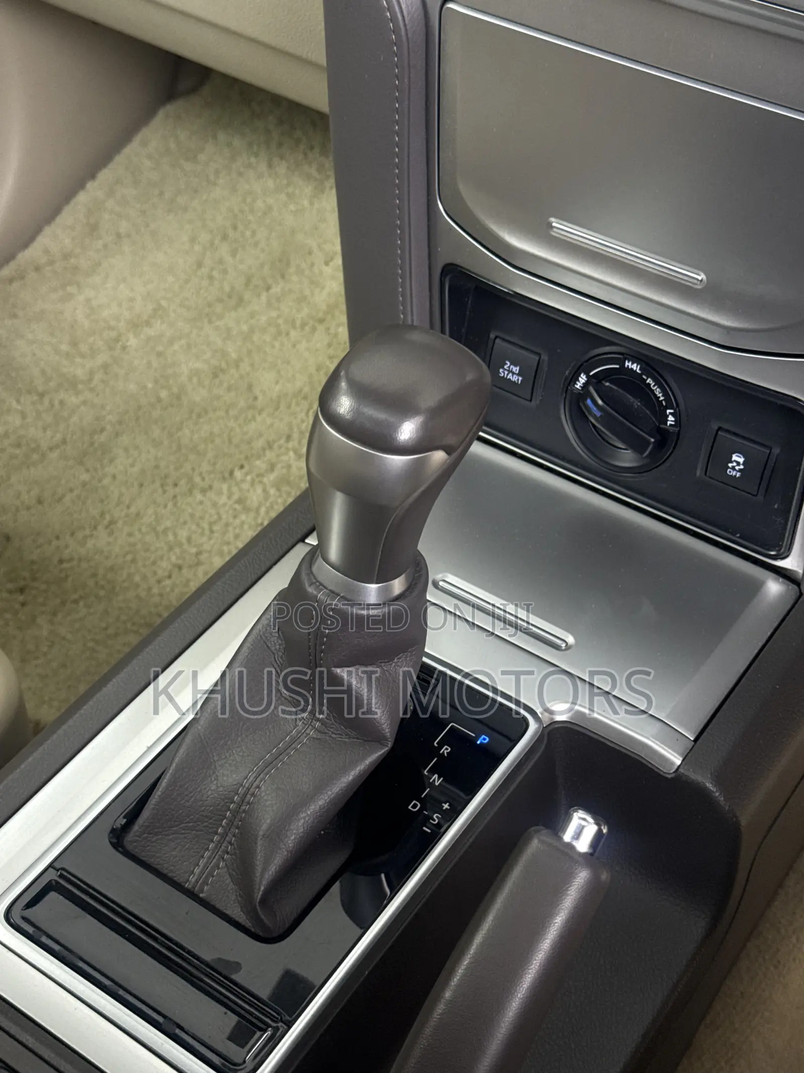 Toyota Land Cruiser Prado 2019  White 