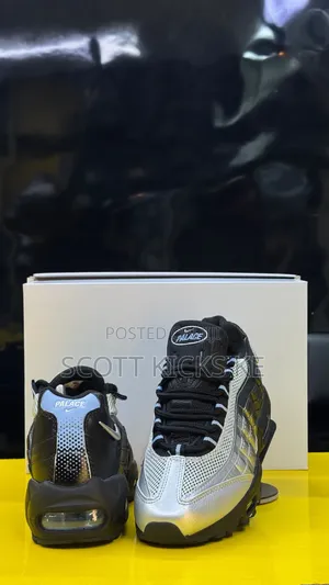 Palace  Airmax 95 
“ Big Bubble ”