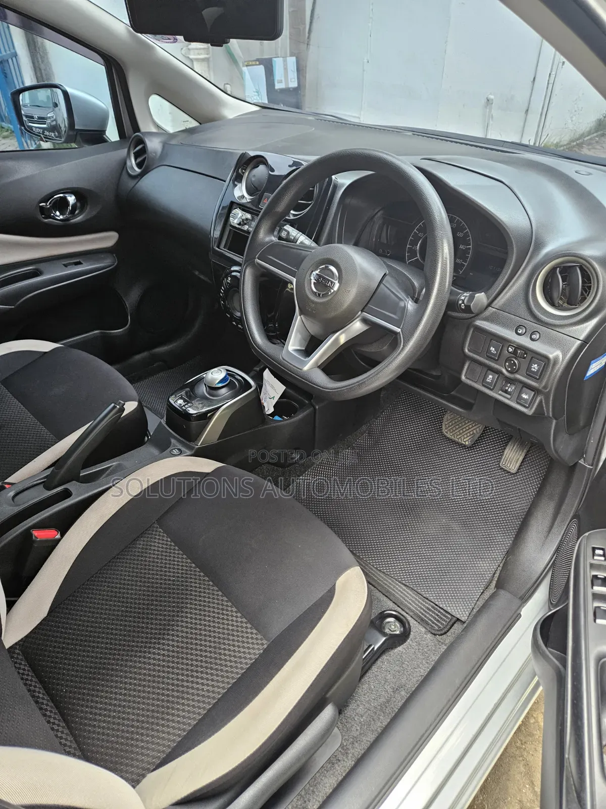 Nissan Note 2018 Silver