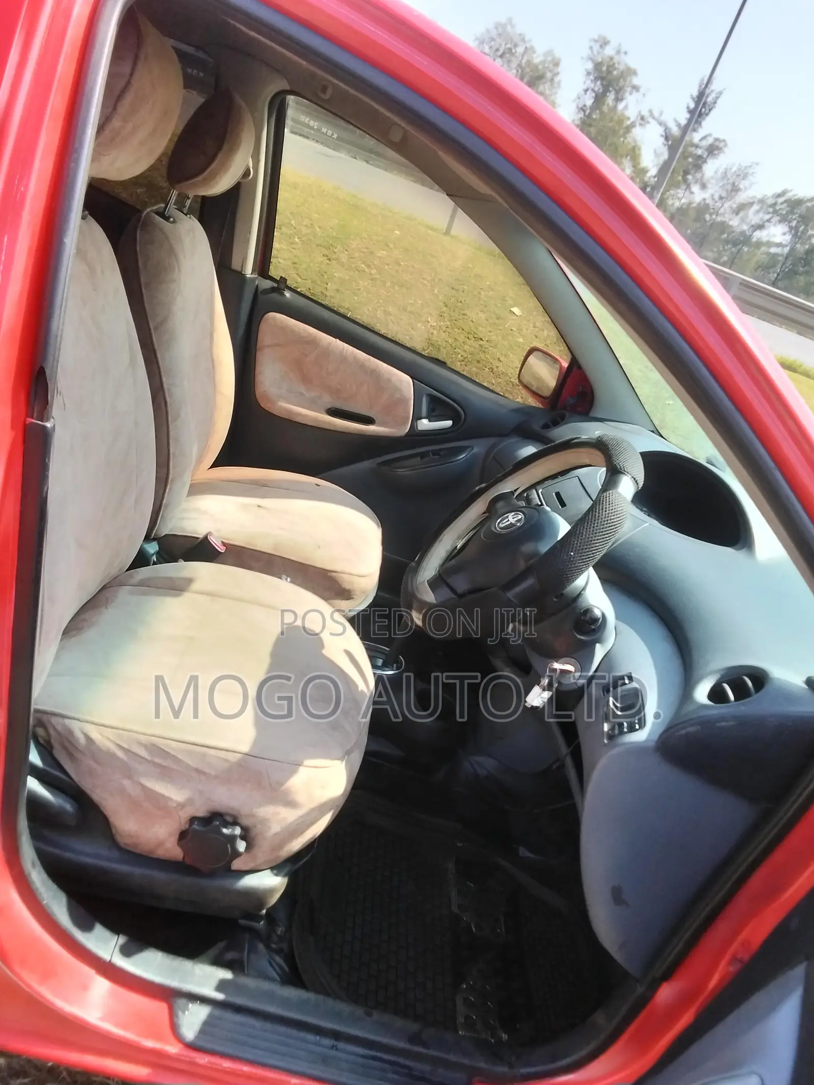 Toyota Vitz 2003 Red