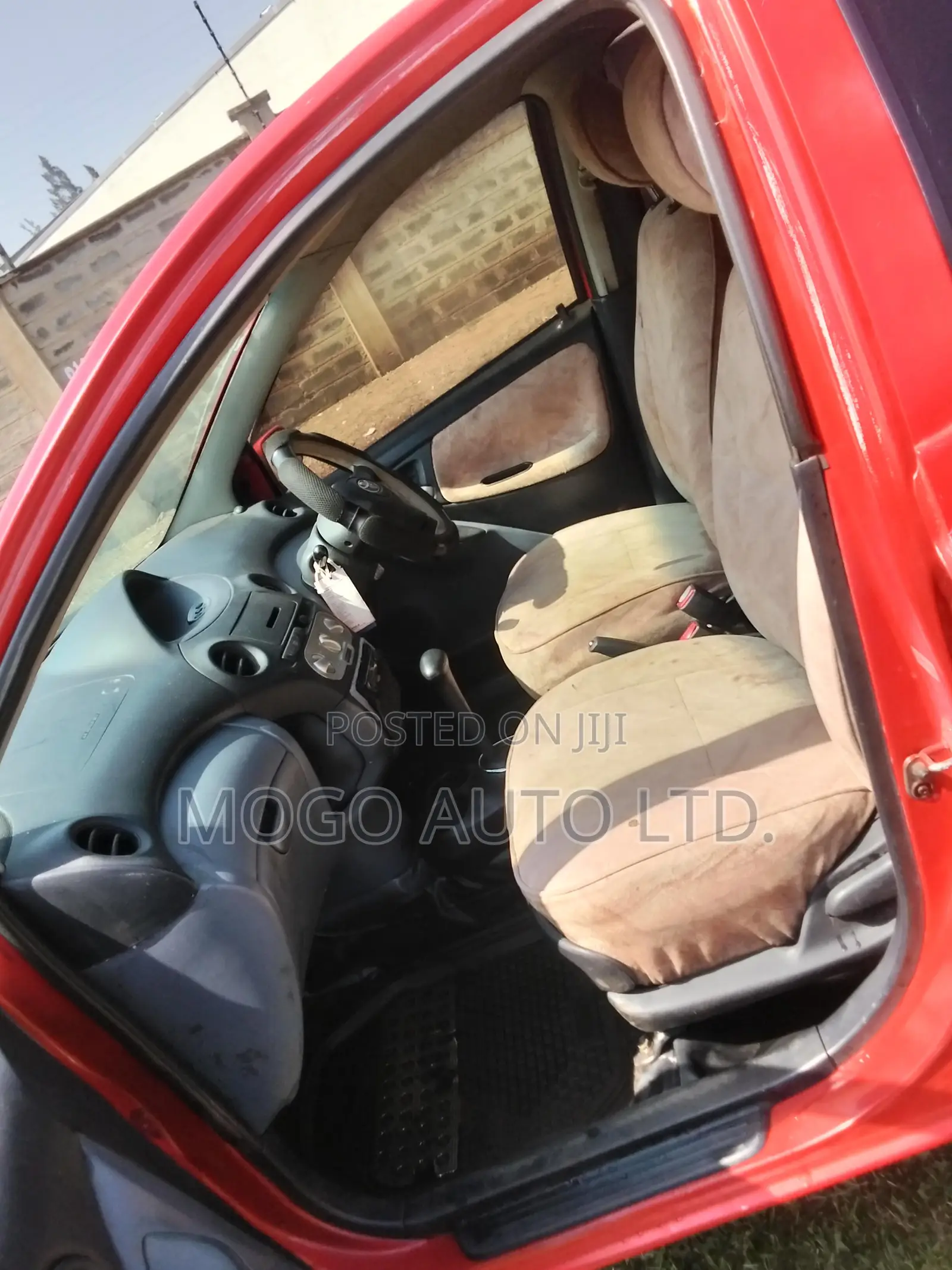 Toyota Vitz 2003 Red