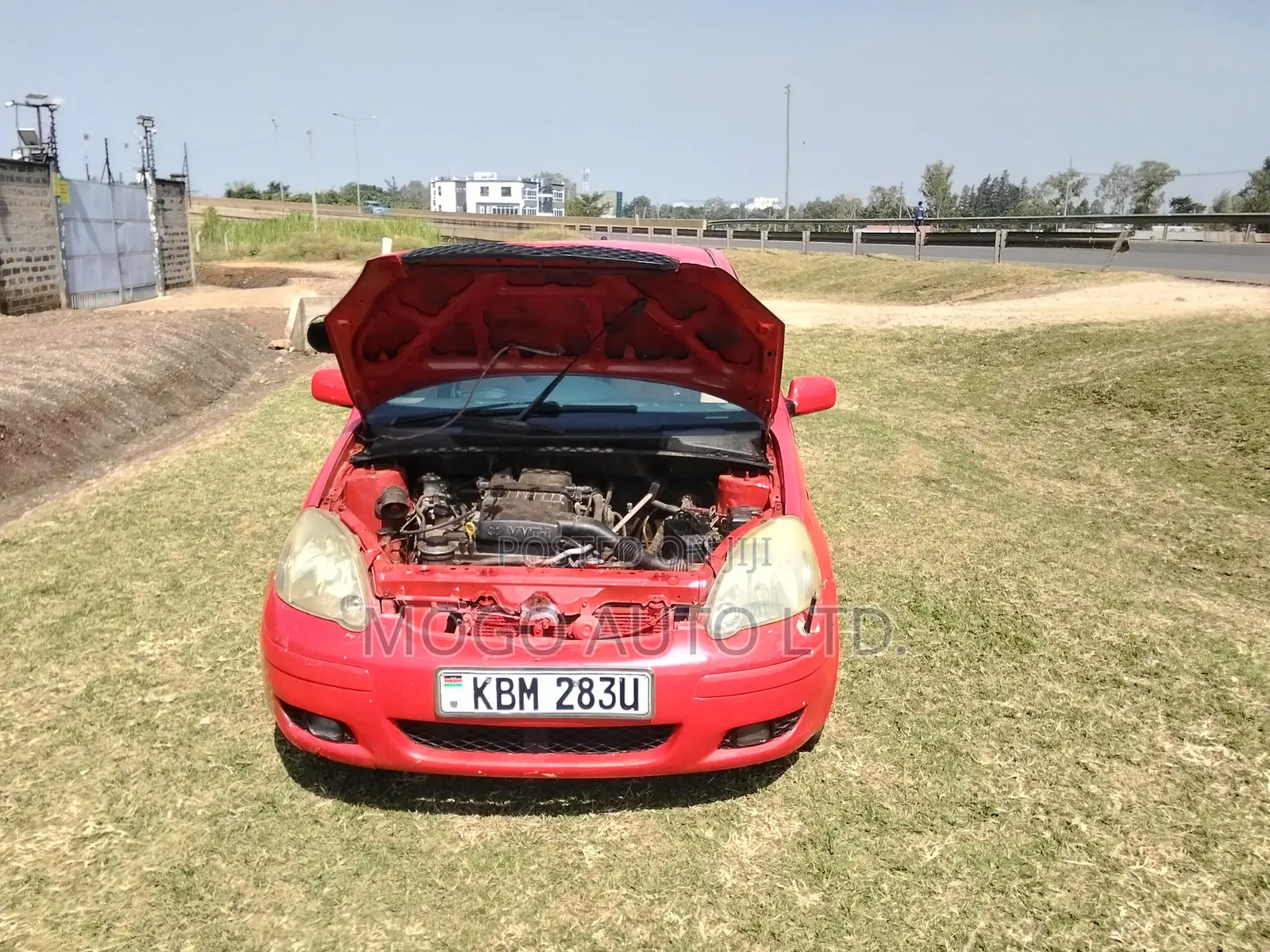 Toyota Vitz 2003 Red