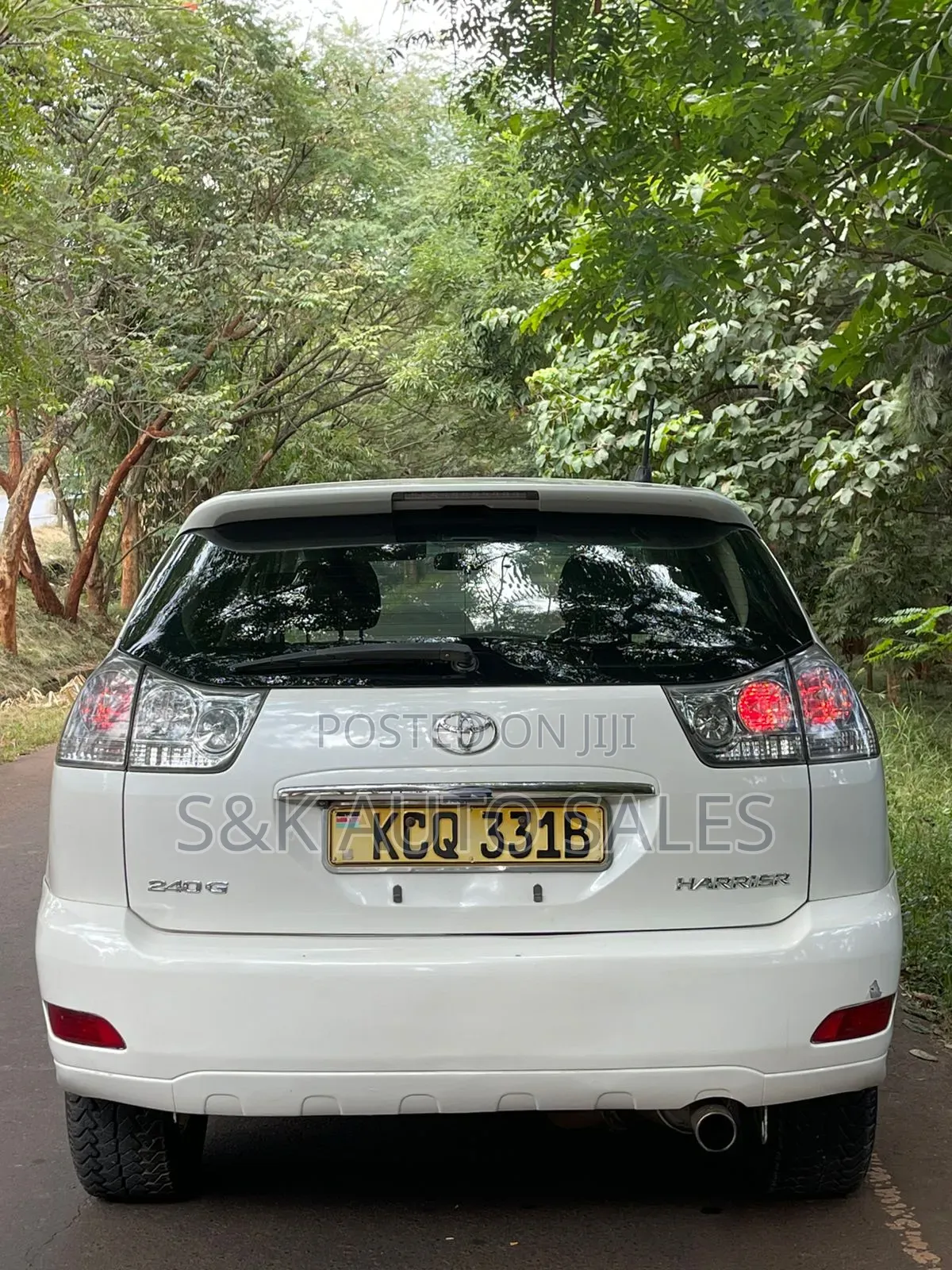 Toyota Harrier 2011 White