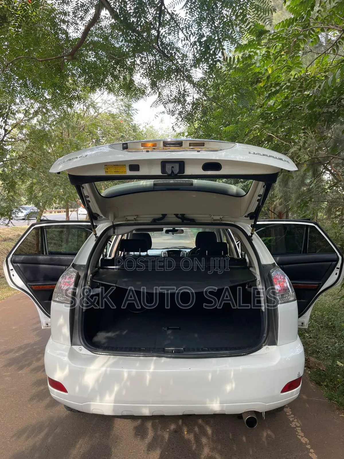 Toyota Harrier 2011 White