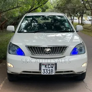 Toyota Harrier 2011 White