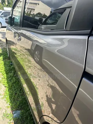 Toyota Noah 2018 Gray
