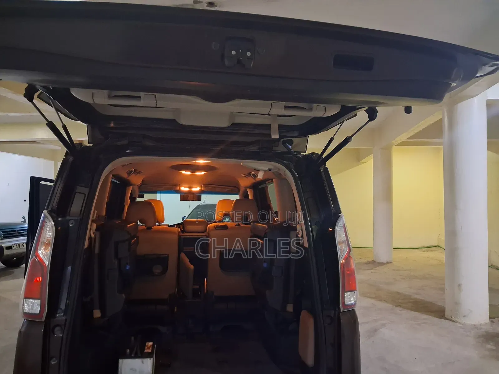 Nissan Serena 2016 Black