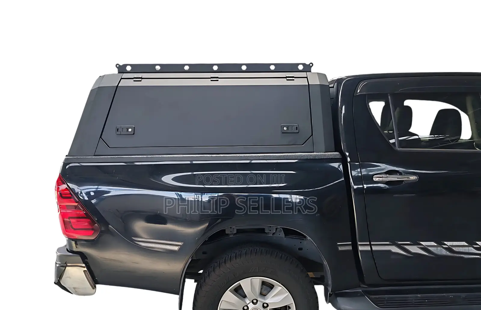 Fitment Note: Specifically Designed for Double Cab Models.