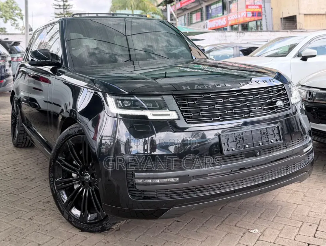 Land Rover Range Rover Vogue 2023 Black