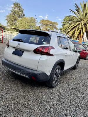 Peugeot 2008 1.2 PureTech (155 Hp) 2019 White