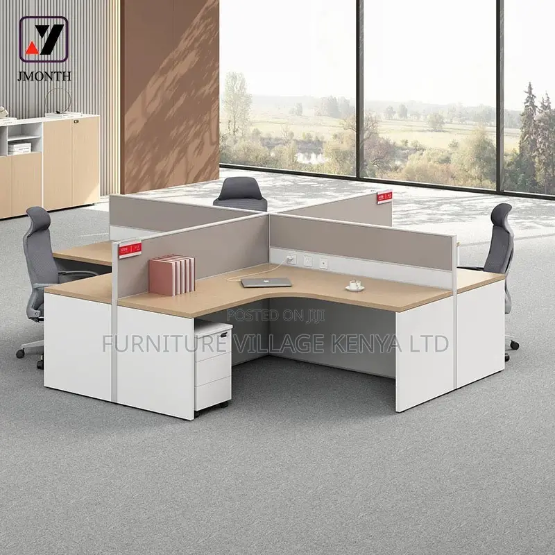 Customized Curved 4 Way Modern Office Workstation