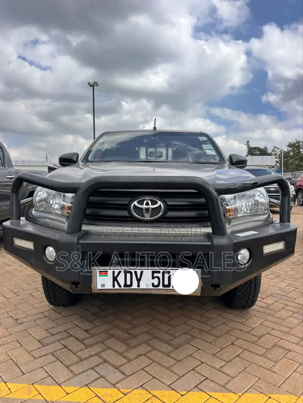 Toyota Hilux 2021 Gray