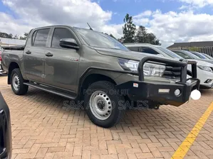 Toyota Hilux 2021 Gray