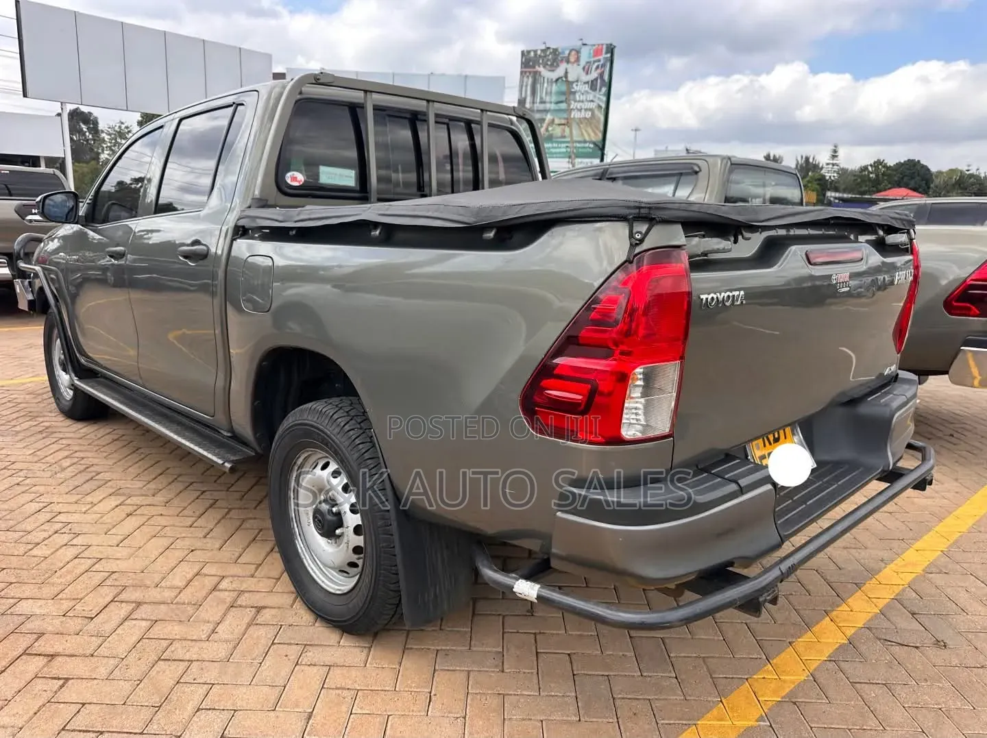 Toyota Hilux 2021 Gray