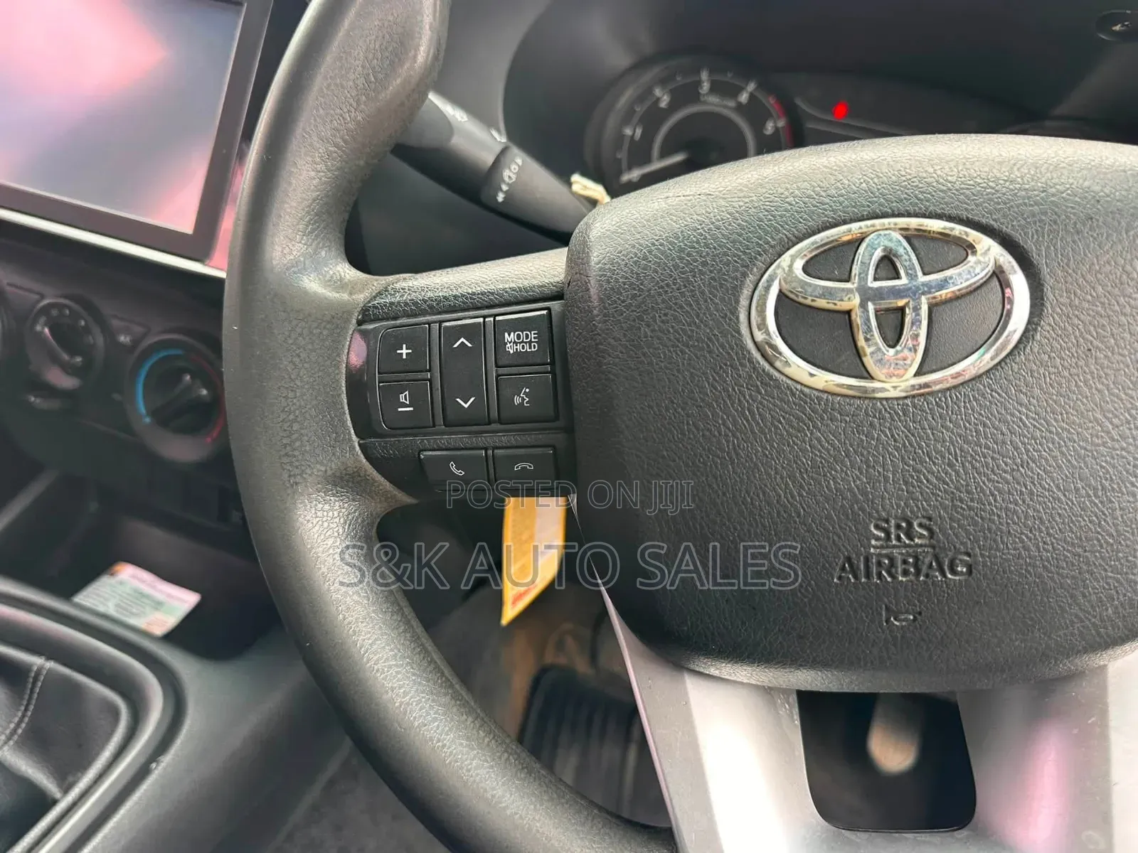 Toyota Hilux 2021 Gray