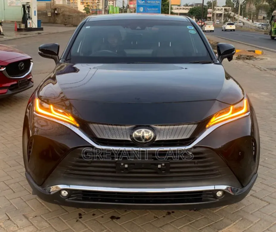 Toyota Harrier G 2020 Black