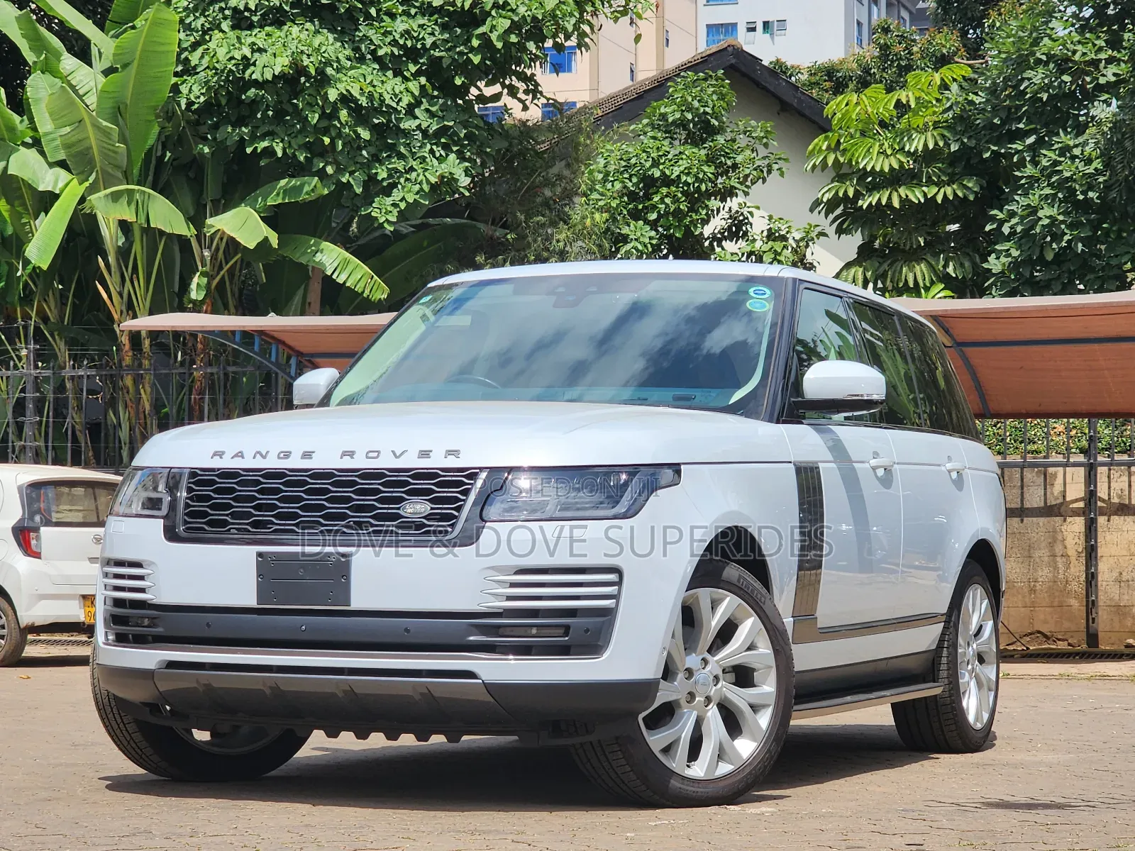 Land Rover Range Rover Vogue 2019 White