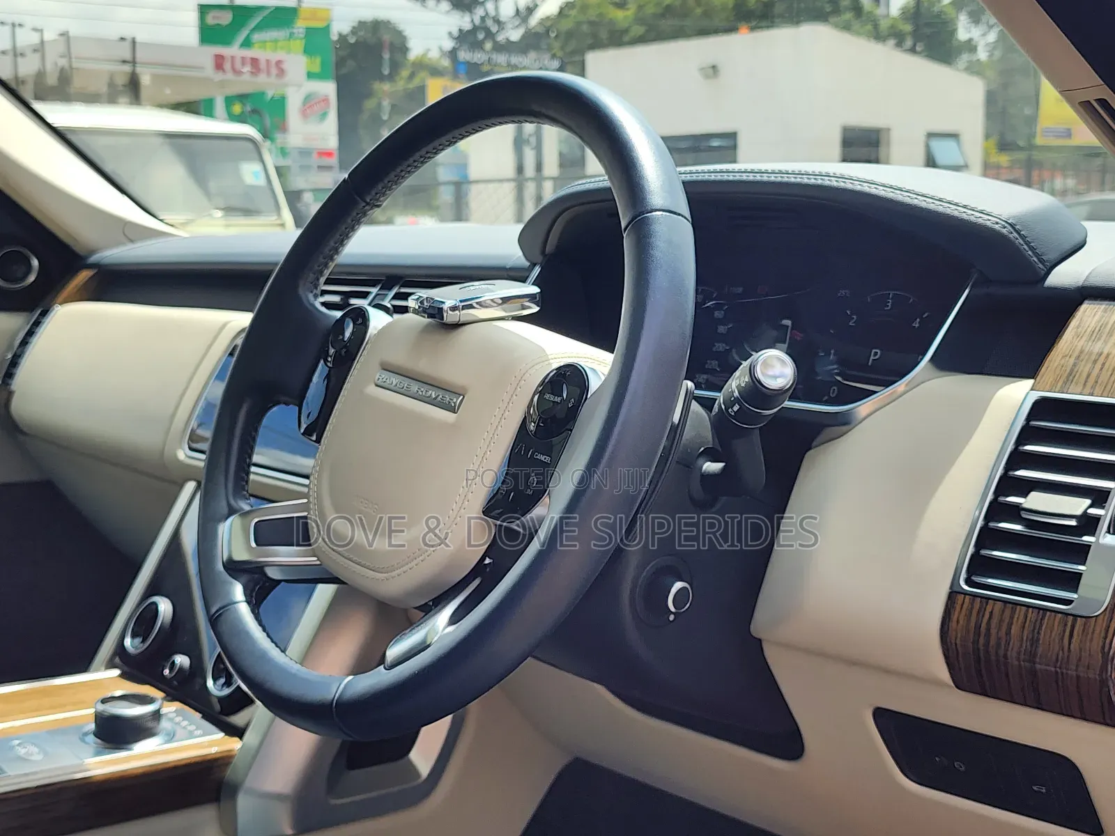 Land Rover Range Rover Vogue 2019 White