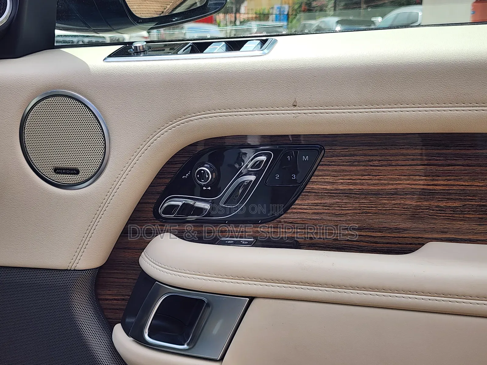Land Rover Range Rover Vogue 2019 White