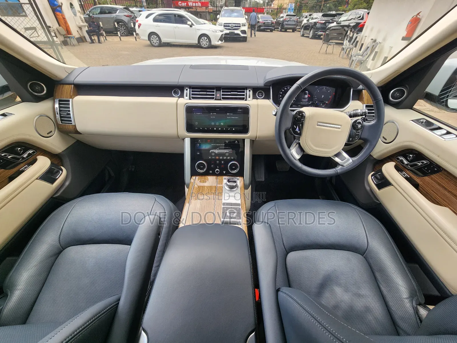 Land Rover Range Rover Vogue 2019 White