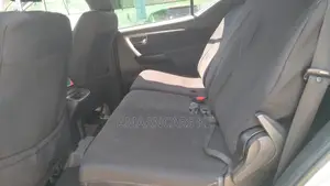 Toyota Fortuner 2025 Silver