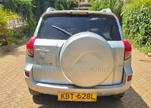 Toyota RAV4 2008 Silver