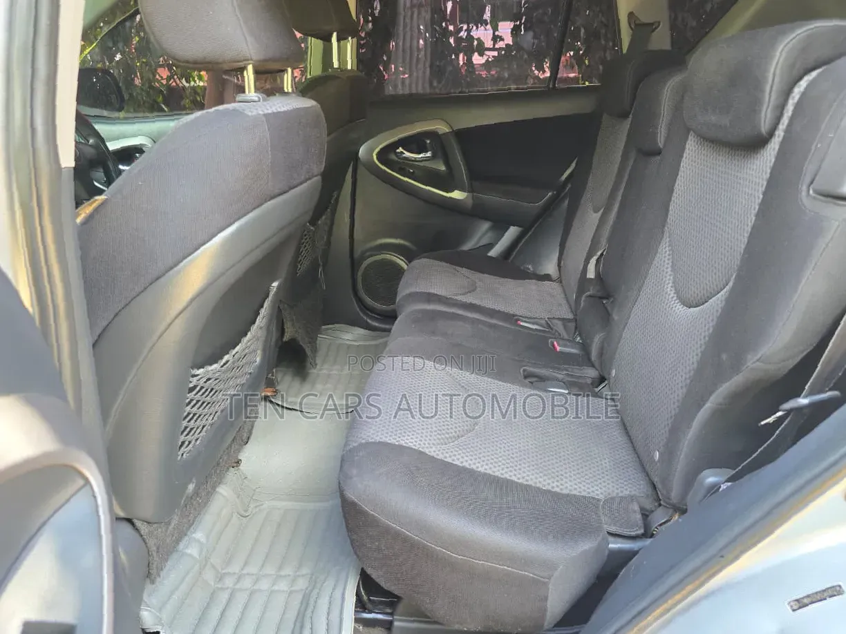 Toyota RAV4 2008 Silver