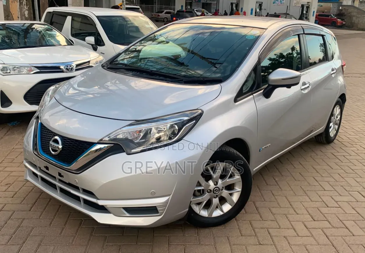 Nissan Note 1.2 Hybrid 2019 Silver