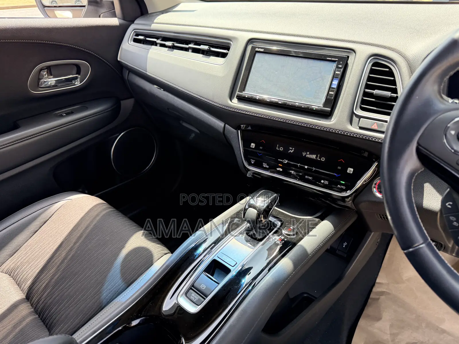 Honda Vezel 2019 White