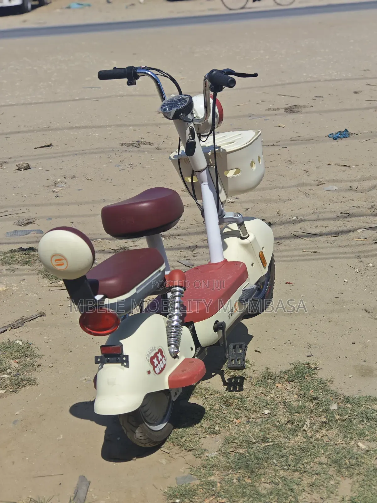 New Haojue DK125S 2026 Beige