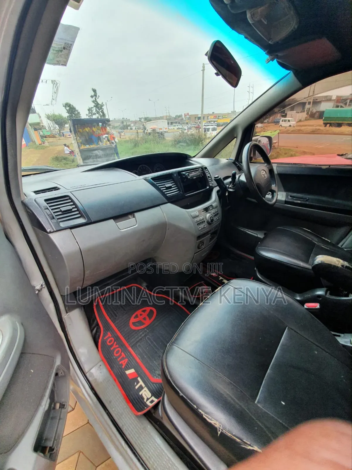 Toyota Voxy 2008 Gray