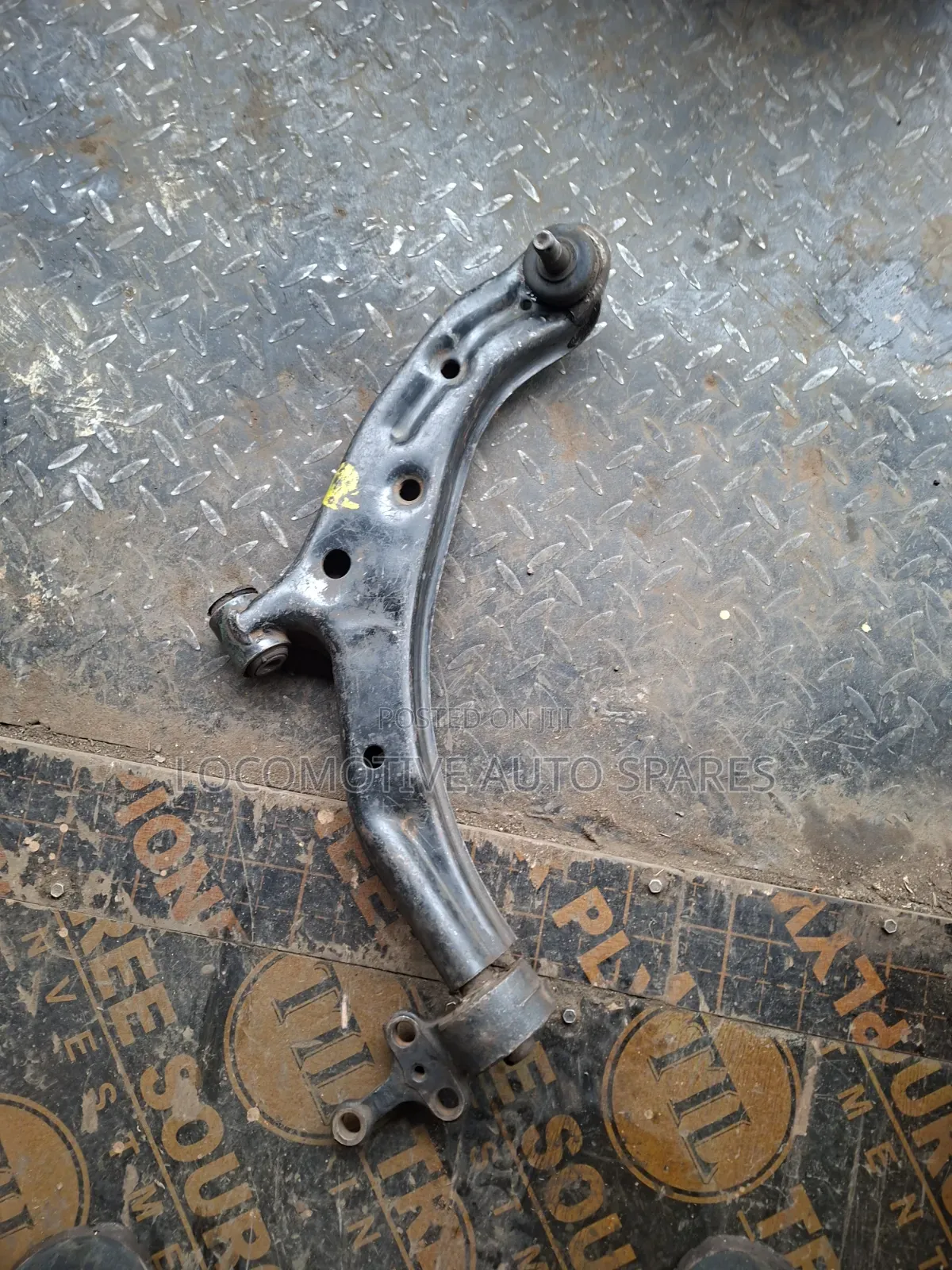 Front Lower Control Arm Nissan B15/Ad Y11