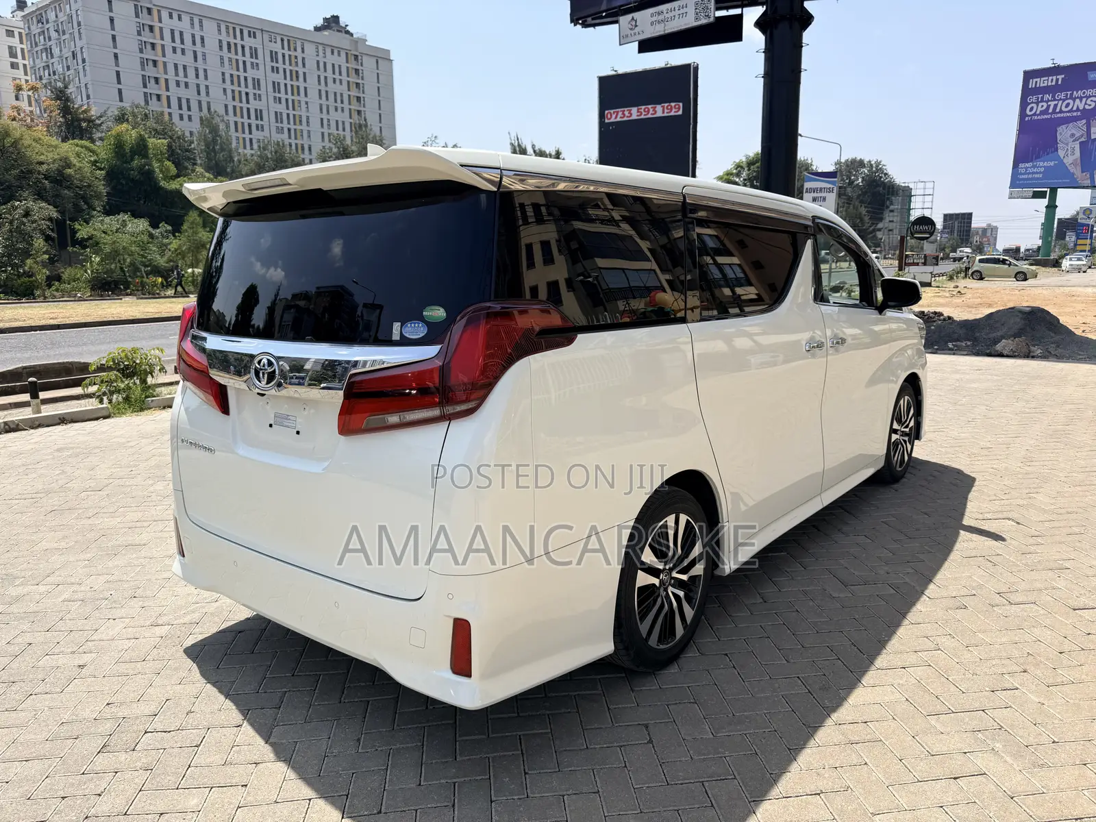 Toyota Alphard 2.5 Petrol FWD 2019 White