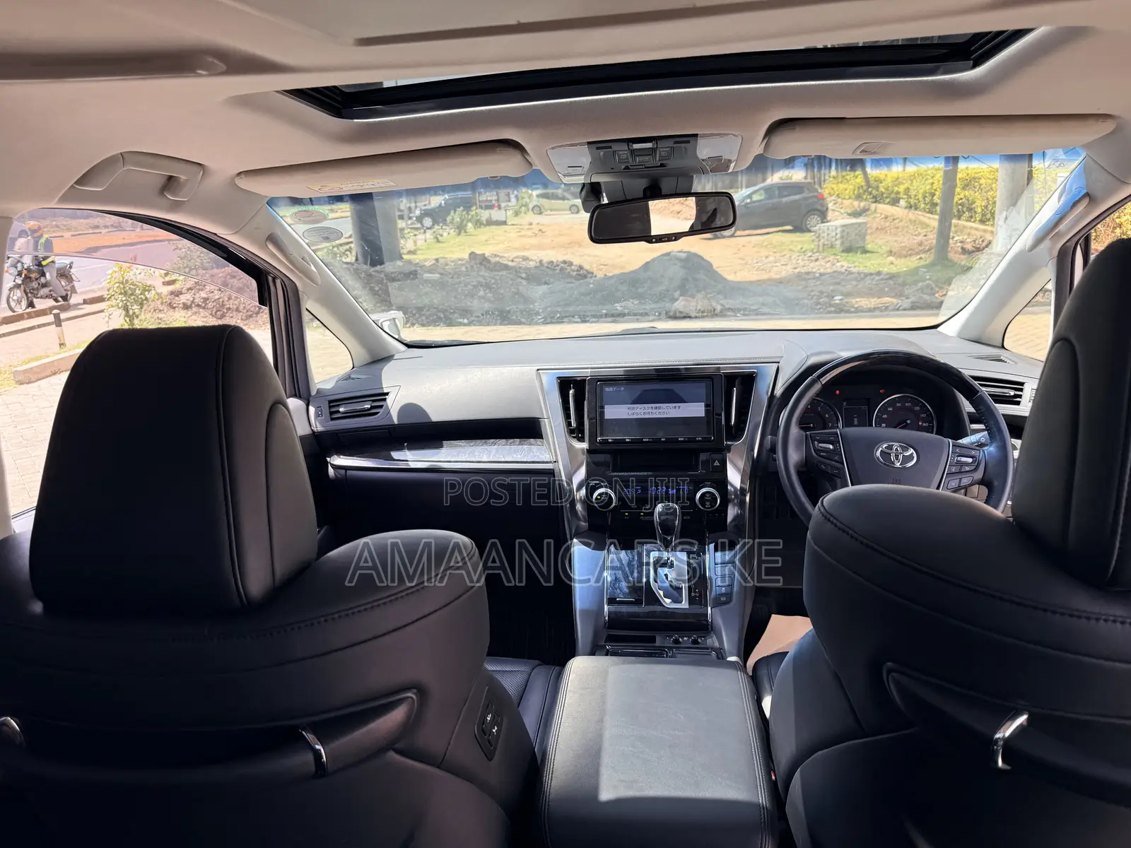 Toyota Alphard 2.5 Petrol FWD 2019 White
