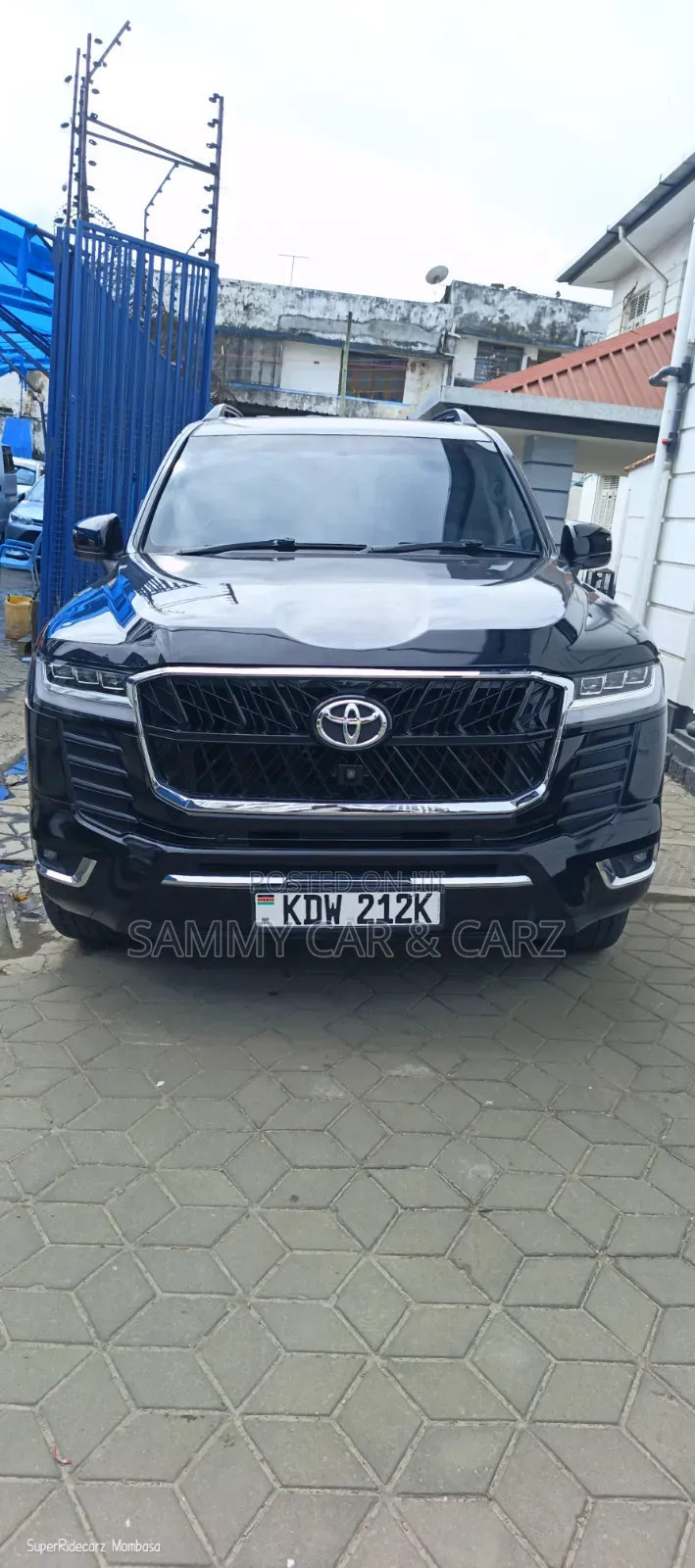 Toyota Land Cruiser 2015 Black