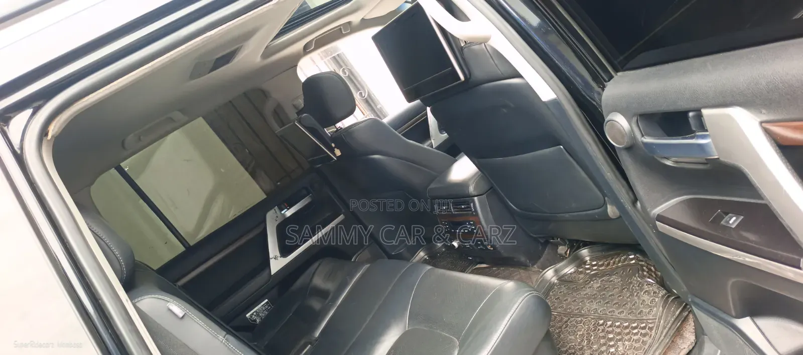 Toyota Land Cruiser 2015 Black