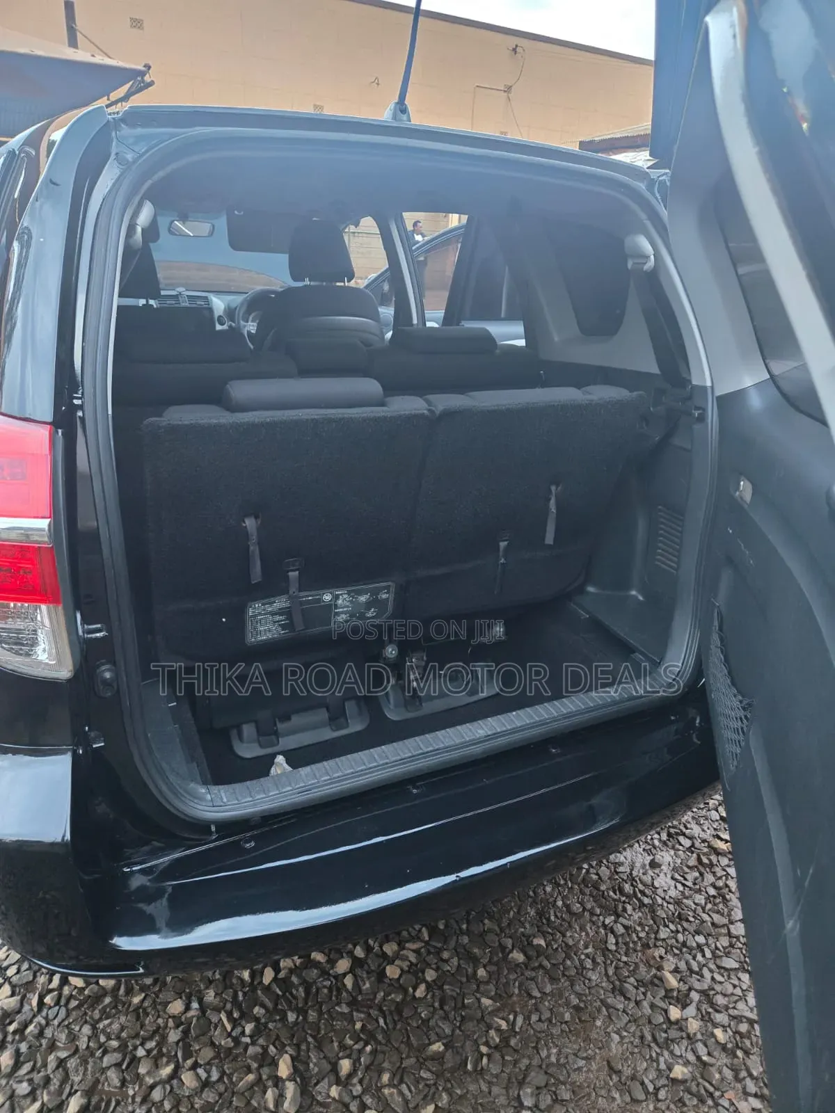 Toyota Vanguard 2011 Black