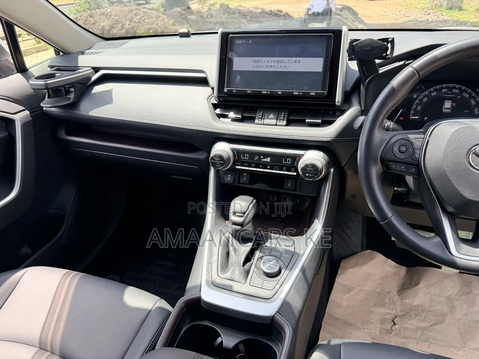 Toyota RAV4 XLE Premium 2021 White