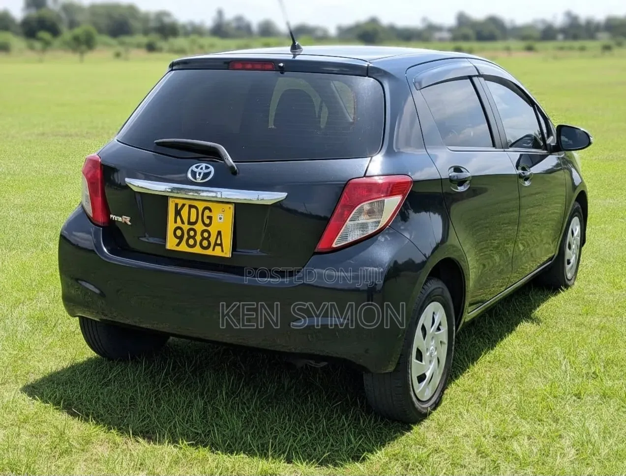 Toyota Vitz 2014 Black