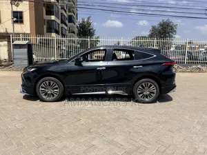 Toyota Harrier 2020 Black