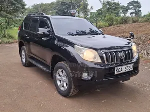 Toyota Land Cruiser Prado 2013 Black