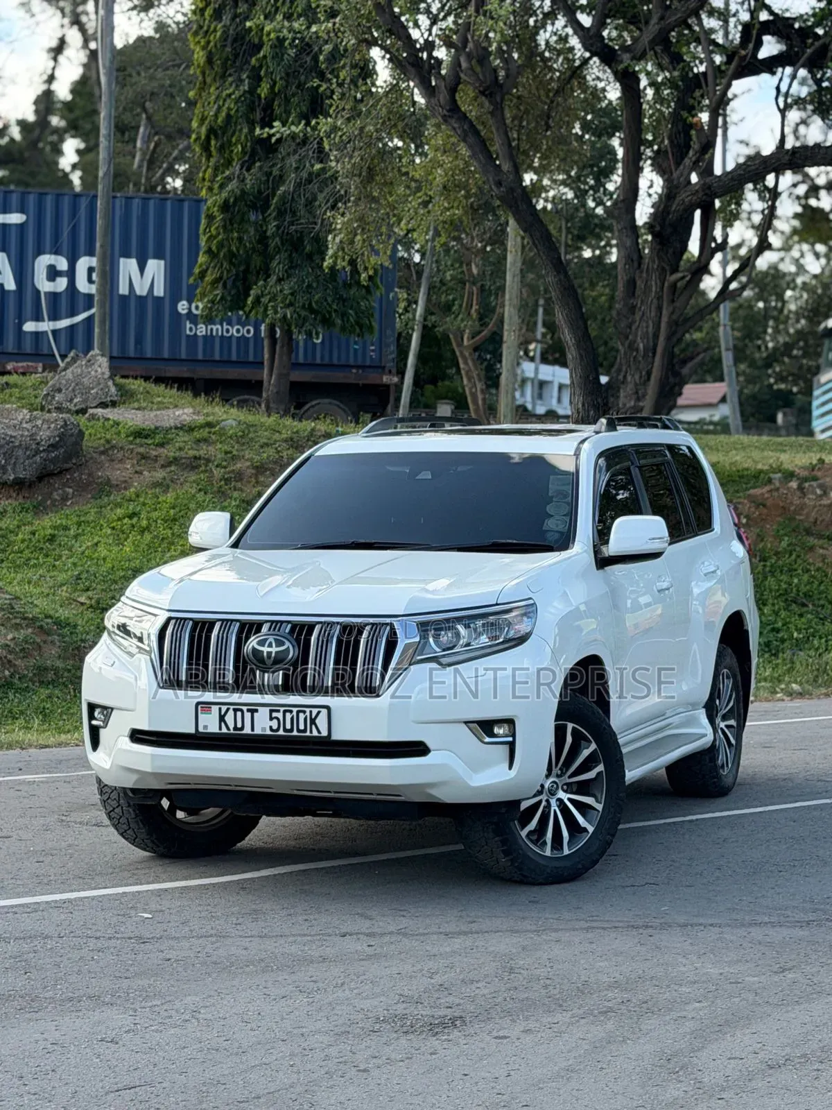 Toyota Land Cruiser Prado 4.0 Petrol TX-L 2018 White