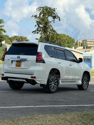 Toyota Land Cruiser Prado 4.0 Petrol TX-L 2018 White
