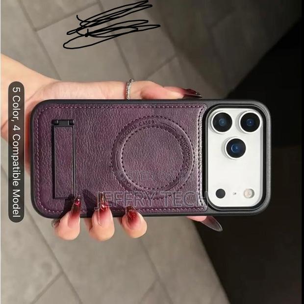 Magnetic Invisible Stand for Apple 17 Pro Case - thumbnail 2